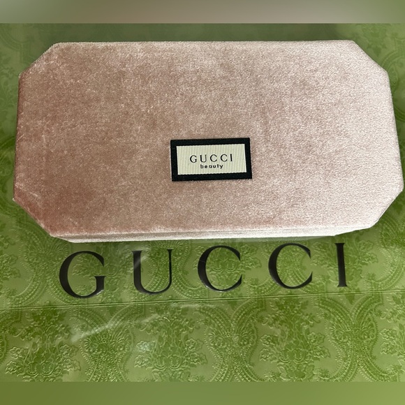 Gucci Bamboo Blush Pink Velvet Jewelry Box